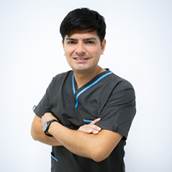 Au. William Salirrosas